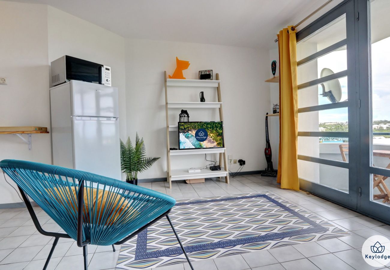 Studio in LA POSSESSION - T1 - Grenadille - Renovated - 38 m2 - La possession - 20 minutes from the beaches