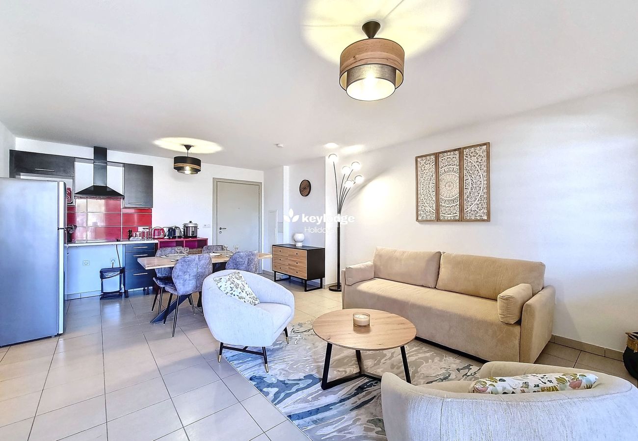 Apartment in Sainte-Clotilde - Casa Nostra - T2 close to the Clinic - Sainte-Clotilde