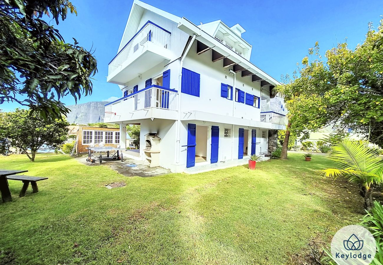 House in CILAOS -  Villa La Thébaïde***  with pool and mountain view- Cilaos