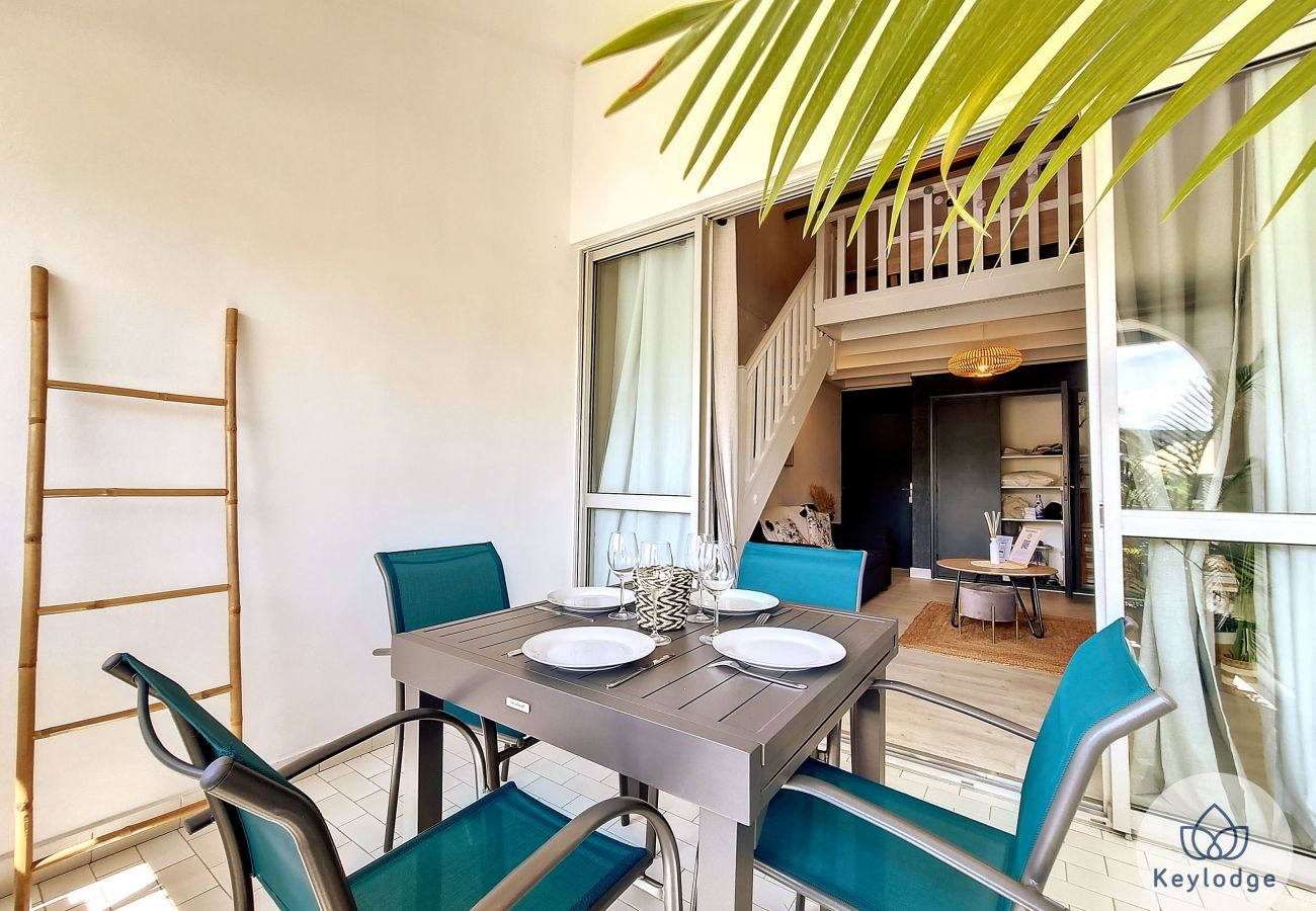 Apartment in Saint-Gilles les Bains - T2 bis – Bulle des Roches Noires - 50 m² - Close to the beaches - Saint-Gilles-les-Bains