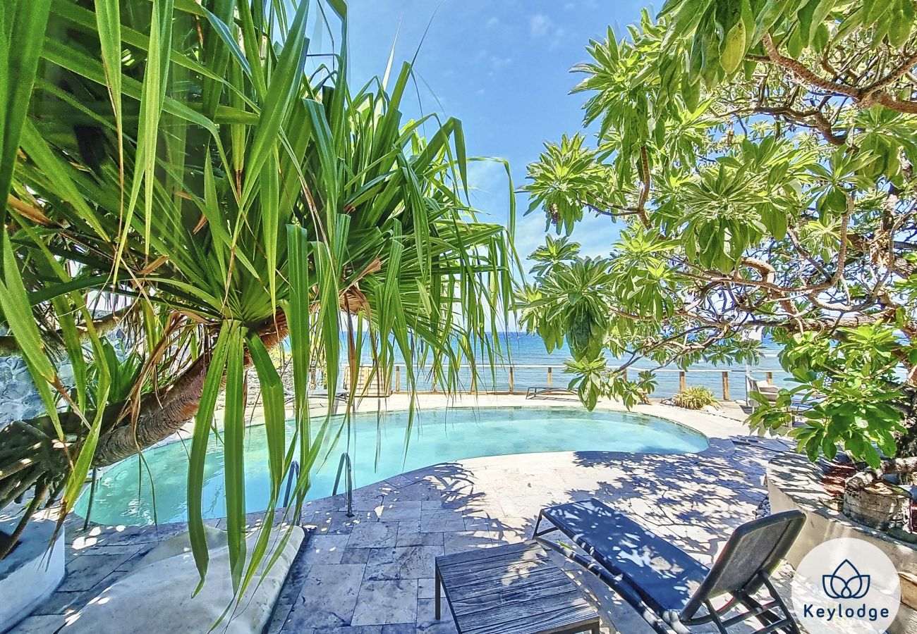 Maison à Saint-Gilles les Bains - Villa Bois de Vie - 217 m2 – Piscine - Pieds dans l’eau  - Grand Fond 