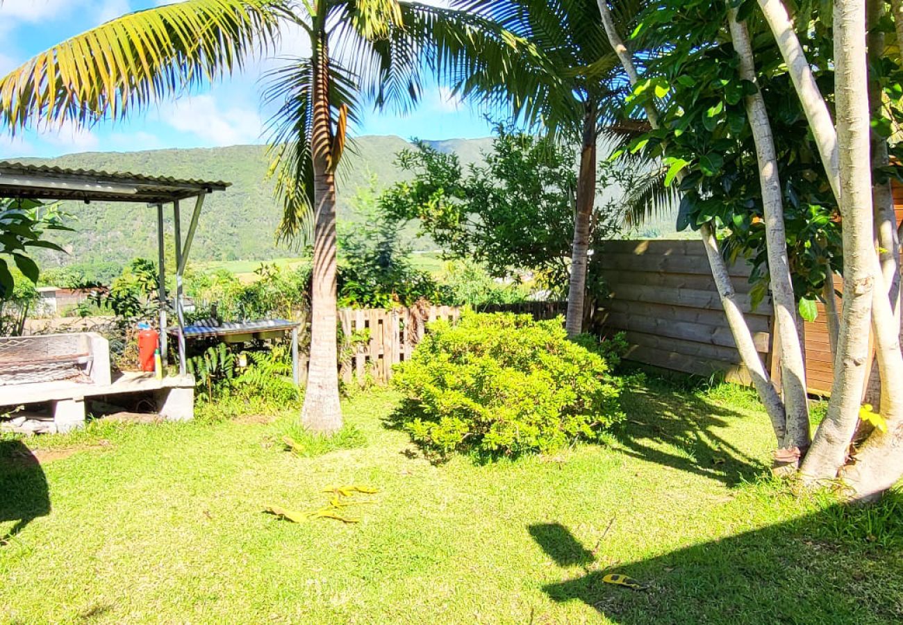 Bungalow à SAINT-LOUIS - Jardin de Montplaisir - Scheffléra – Bungalow 25m² avec vue sur la montagne – Saint-Louis