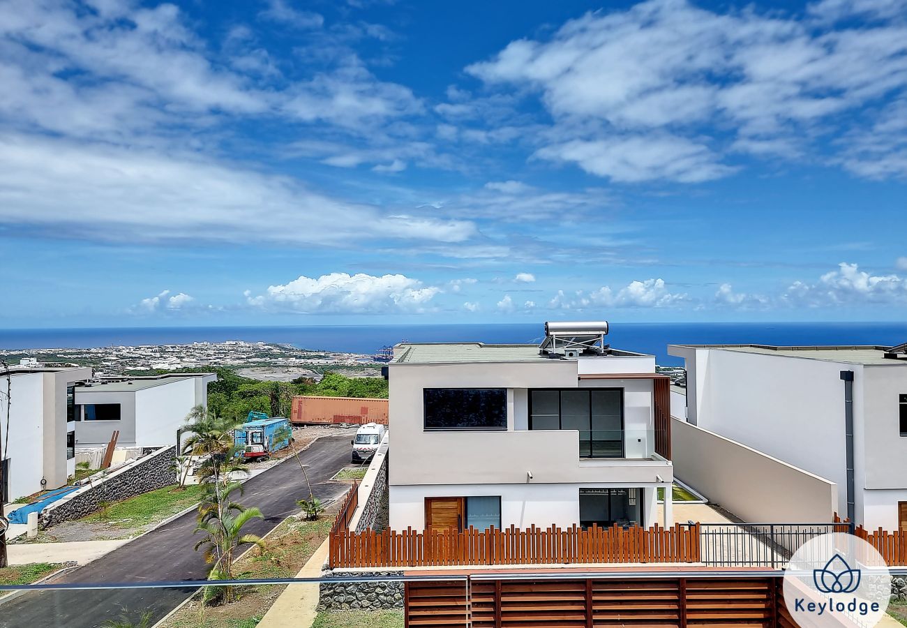 Villa à LA POSSESSION - Villa Koméla – avec piscine et vue océan – La Possession