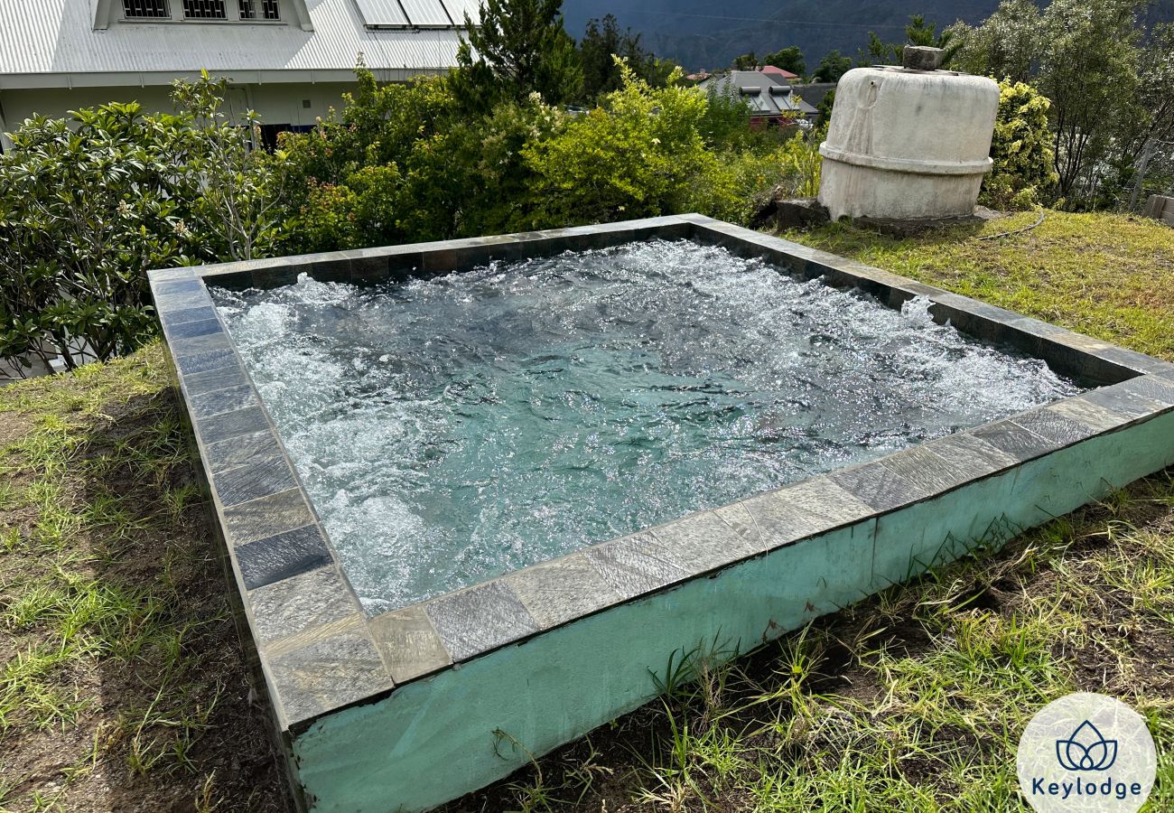 Maison à CILAOS - Villa La Thébaïde***  avec piscine et vue montagne - Cilaos