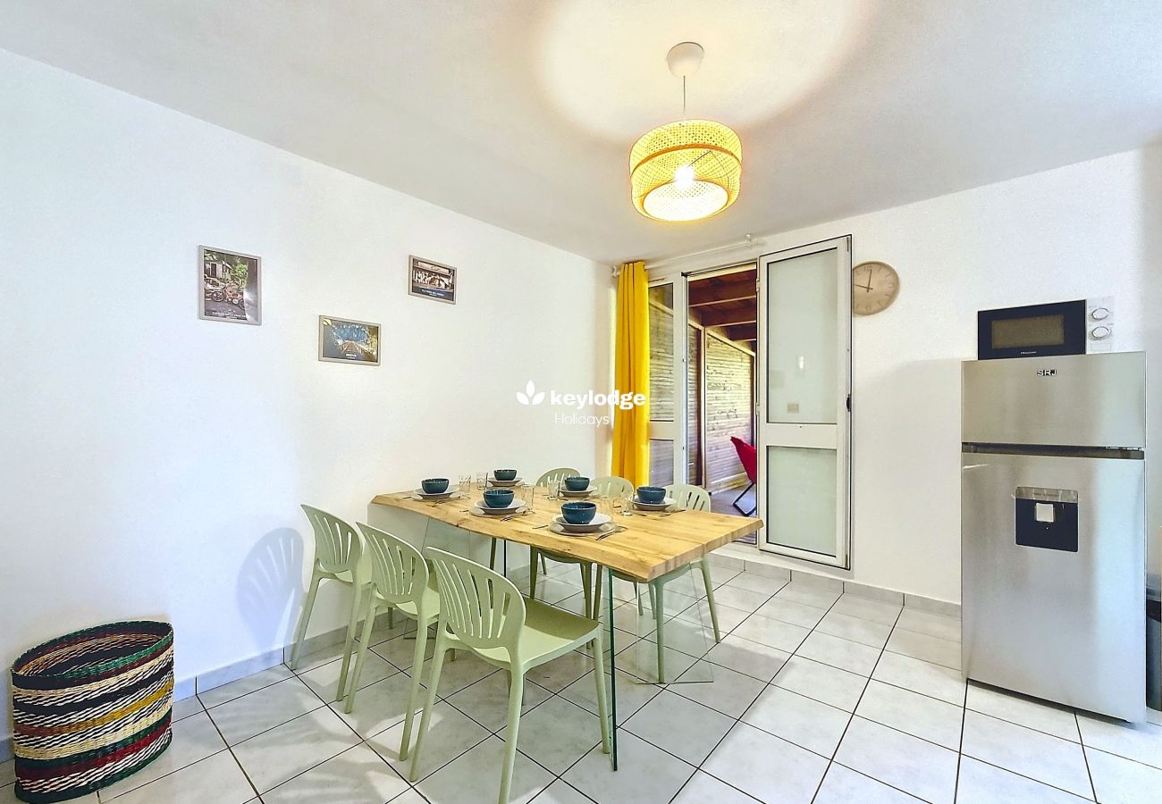 Appartement à Saint Denis - Noulakaz, T3 de 62m² à la Montagne, Saint-Denis 