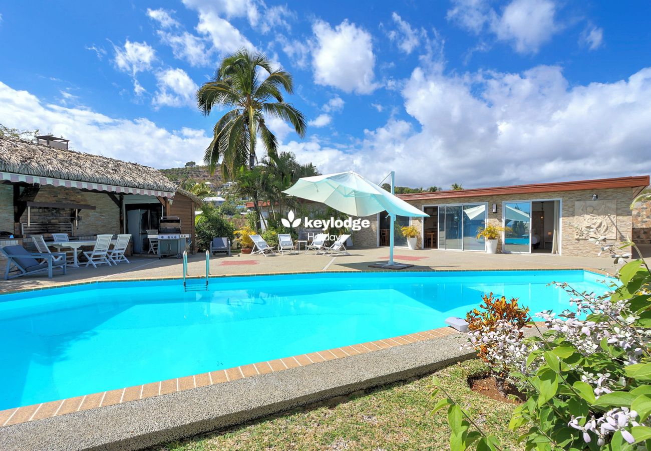 Villa à Saint-Gilles les Bains - Chez Jab villa – avec piscine, à 2 min de la plage de Boucan Canot