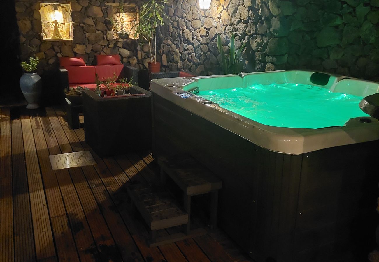 Villa à Saint-Paul - Casa Marine – F3 avec Jacuzzi – Saint-Paul