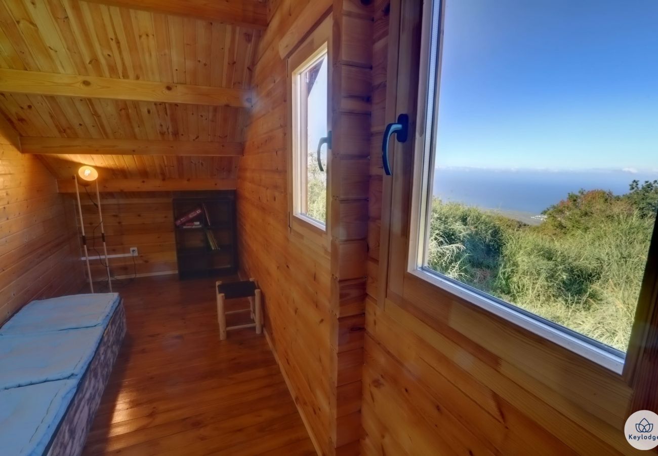 Maison à LES AVIRONS - Le Chal'Heureux - Jacuzzi - Le Tevelave