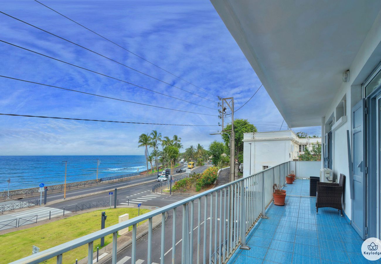 Appartement à Saint Denis - Baraview – T3 avec vue mer – centre-ville de Saint-Denis