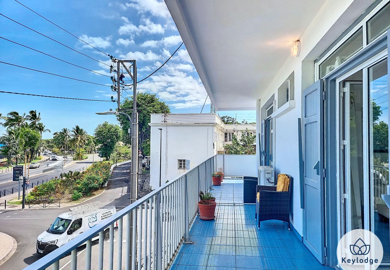 Appartement à Saint Denis - Baraview – T3 avec vue mer – centre-ville de Saint-Denis