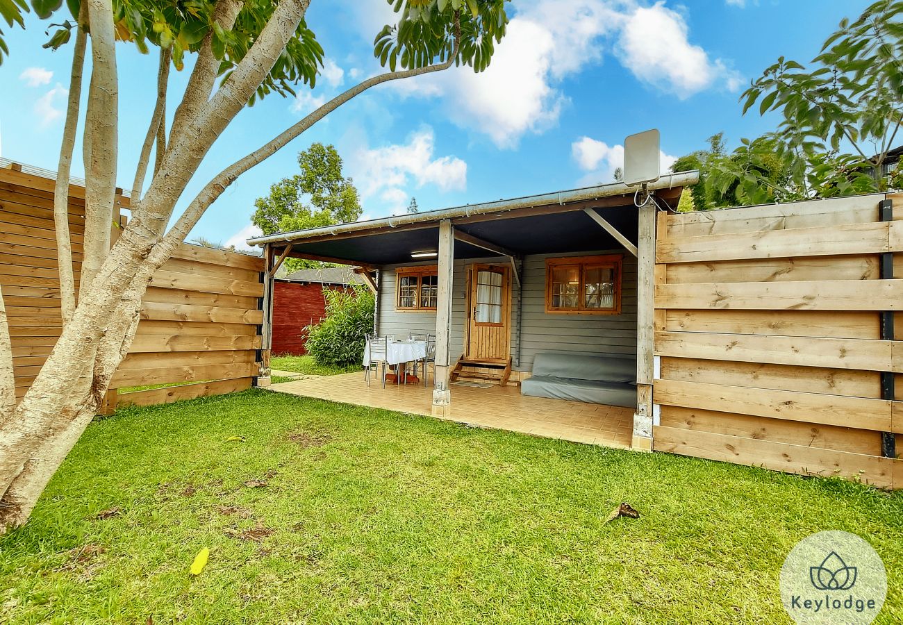 Bungalow à SAINT-LOUIS - Jardin de Montplaisir - Scheffléra – Bungalow 25m² avec vue sur la montagne – Saint-Louis