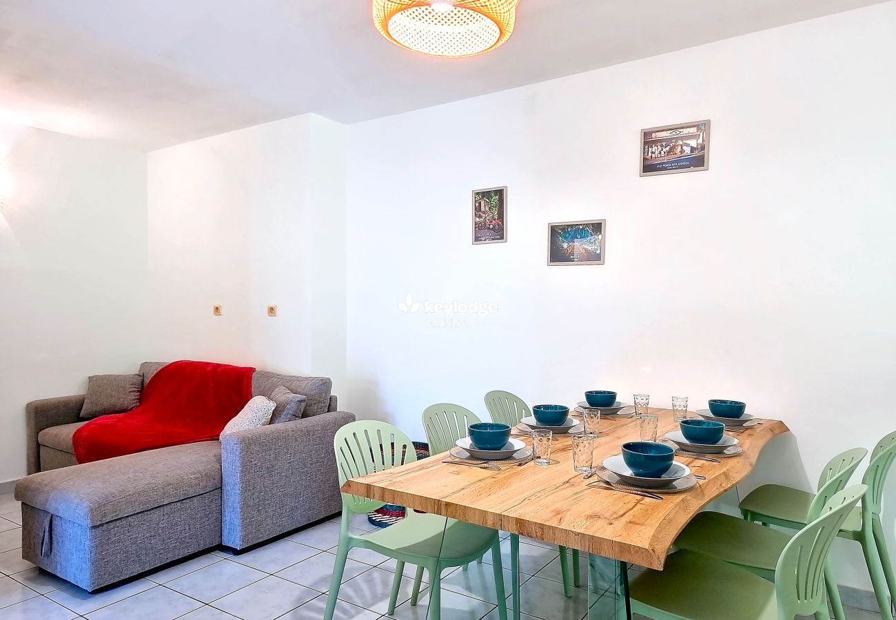 Appartement à Saint Denis - Noulakaz, T3 de 62m² à la Montagne, Saint-Denis 