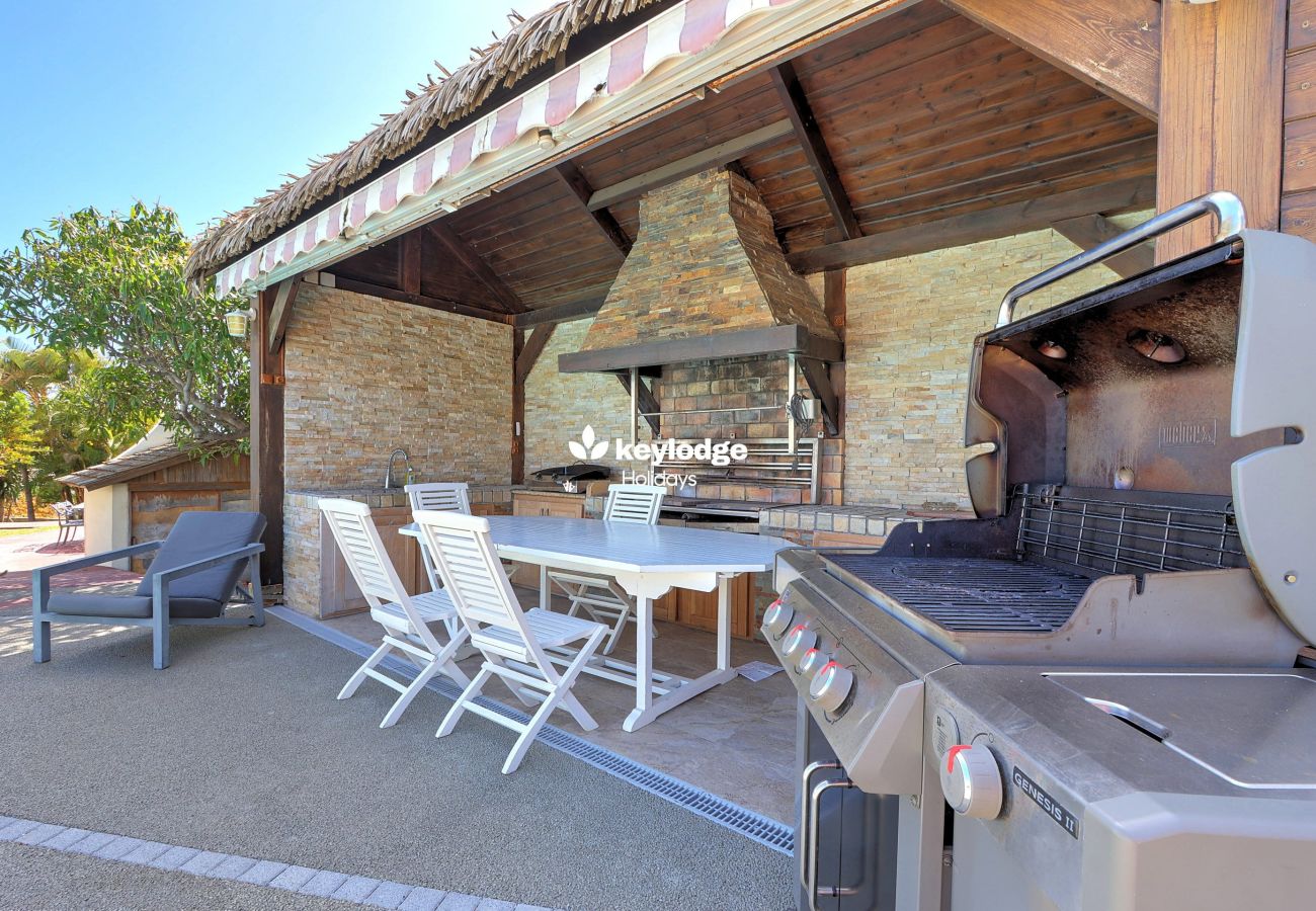 Maison à Saint-Gilles les Bains - Chez Jab villa – avec piscine, à 2 min de la plage de Boucan Canot