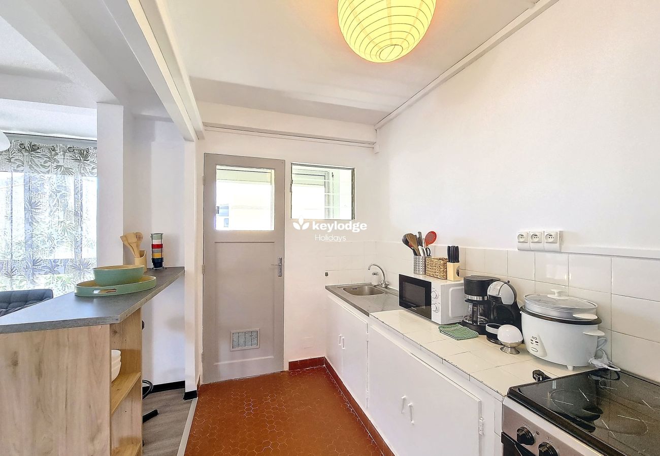 Appartement à Saint Denis - La Tourette, T2 de 49m² à Saint-Denis