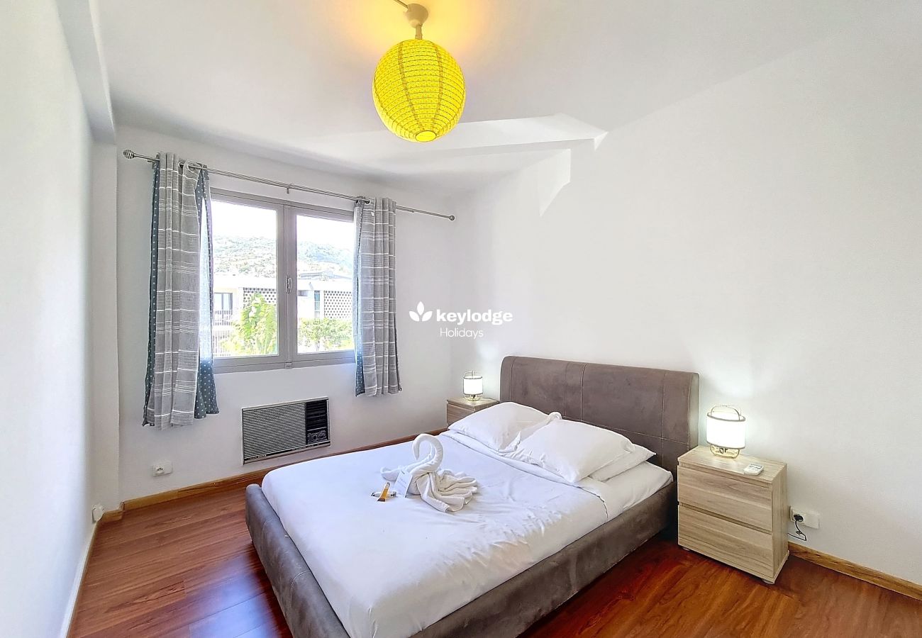 Appartement à Saint Denis - La Tourette, T2 de 49m² à Saint-Denis