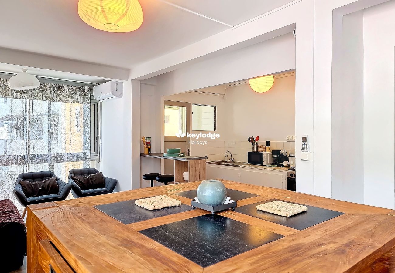 Appartement à Saint Denis - La Tourette, T2 de 49m² à Saint-Denis