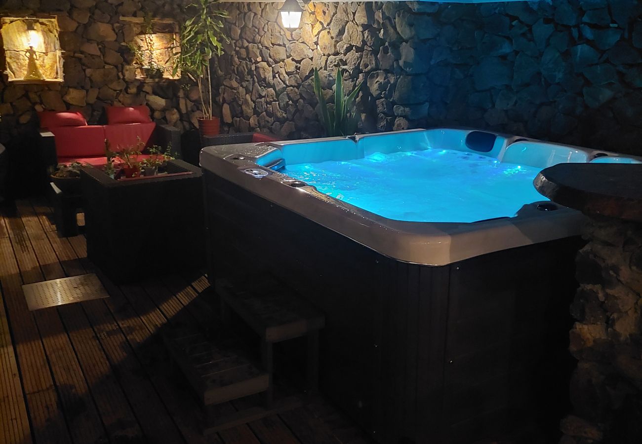 Villa à Saint-Paul - Casa Marine – F3 avec Jacuzzi – Saint-Paul